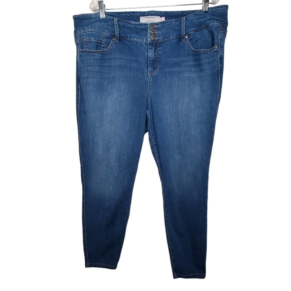Torrid High Rise Denim Jeans, Medium Wash, Sz 22R